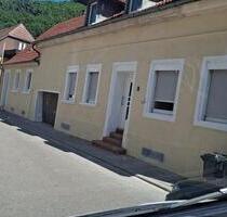 Einfamilienhaus zu VERMIETEN - 930,00&nbsp;EUR Kaltmiete, ca.&nbsp; 145,00&nbsp;m&sup2; in Wolfstein (PLZ: 67752)