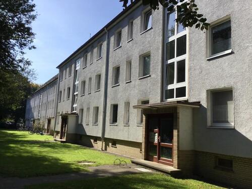 Foto - Auf gute Nachbarschaft: renovierte 2,5-Zimmer-Wohnung zu sofort anmietbar!