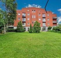 Helles PENTHOUSE nähe Unfall-Klinikum Bln-Biesdorf Bezugsbereit - Berlin Marzahn-Hellersdorf