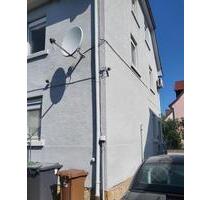 WOHNUNG MIT GARTEN GARAGE ZU VERKAUFEN ZENTRAL UND RUHIG GELEGEN - Heppenheim (Bergstraße)