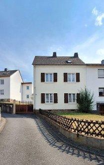 Foto - Ruhig gelegenes Haus mit Scheune und Innenhof, Nähe Koblenz