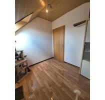 2.5 Zimmer Wohnung in Bahrdorf - 450,00 EUR Kaltmiete, in Bahrdorf (PLZ: 38459)