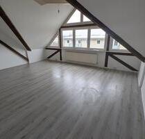 Moderne 2-Zimmer Dachgeschosswohnung in der Bahnikstr. zur Miete - Magdeburg Leipziger Straße