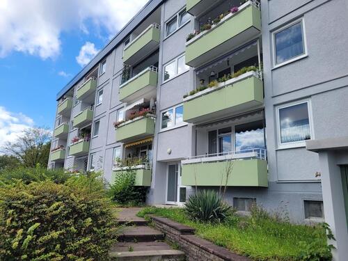 Foto - renovierte 3 Zimmerwohnung mit Balkon in gefragter und familienfreundlicher Wohnanlage Ruhrhöhe