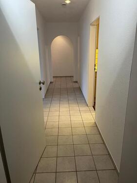 Foto - 4 Zimmer Wohnung - 950,00&nbsp;EUR Kaltmiete, ca.&nbsp; 92,00&nbsp;m&sup2;