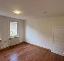 Sonnige und praktische 3 Zimmerwohnung mit kurzen Wegen ins Zentrum - Schramberg