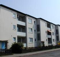 Renovierte 2,5-Zimmer-Wohnung mit Balkon - Bremen Hemelingen