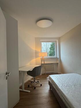 Foto - Kapitalanlage: Renovierte 4-Zimmer-Wohnung 5,5 % Rendite