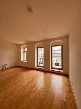 Foto - Großzügige 4 Raumwohnung mit Balkon, 2 Bädern & Fußbodenheizung
