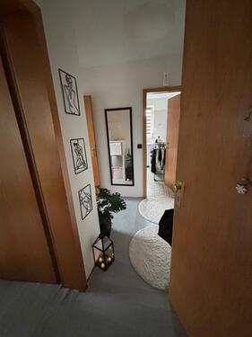 Foto - Schöne 1-Zimmer DG Wohnung - 460,00 EUR Kaltmiete,