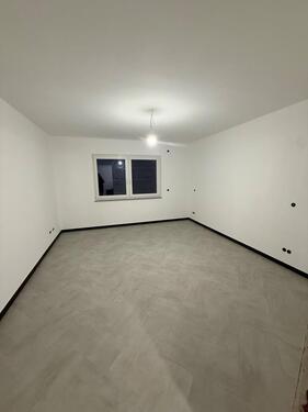 Foto - Kernsanierte Wohnung mit großem Balkon zu vermieten