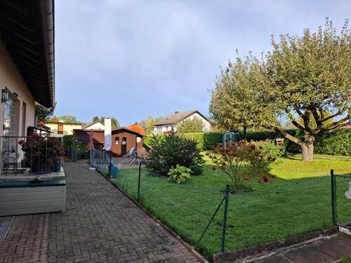 Foto - 8 Zimmer Mehrfamilienhaus, Wohnhaus zum Kaufen in Büdingen