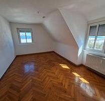 Vermiete 4 Zimmer DG Wohnung in Gerolzhofen