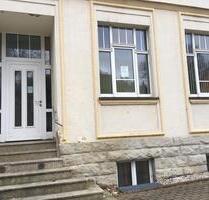 Praxis-Geschäftsräume - 300,00 EUR Kaltmiete, ca.  60,00 m² in Schönheide (PLZ: 08304)