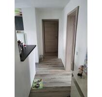 Biete 4 ZKB Dachgeschoss Wohnung - Helmstedt