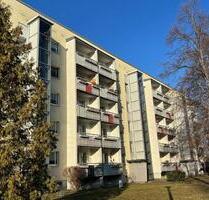 Neu renoviert: Familien-Wohnung mit Balkon & Lift - Dresden Prohlis
