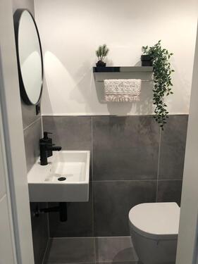 Foto - Kernsanierte 3-Zimmer-Dachgeschosswohnung -PROVISIONSFREI !