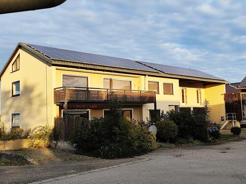 Foto - 3 Zi. Küche Bad - 600,00&nbsp;EUR Kaltmiete, ca.&nbsp; 80,00&nbsp;m&sup2;