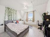 Foto - AUSBLICK! DG - Wohnung + 3 Zi. + eigenem Garten in Schwerte Mitte