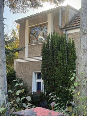 Foto - Grundstück 1024m2 zu Verkaufen mit Sanierungsbedürftigem Haus