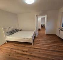 Sanierte 1,5-Zi.-Wohnung in S-Heumaden, 5 % Rendite ohne Makler - Stuttgart Sillenbuch