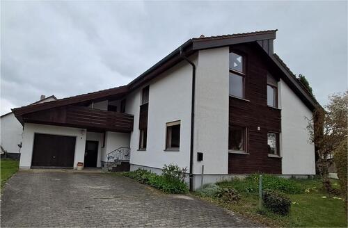 Foto - Großzügiges Einfamilienhaus mit außergewöhnlichem Grundstück