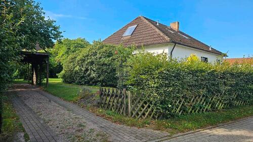 Foto - Haus 150 m² 5,5 Zimmer, Oppershausen, Tiefgarage, Carport, Garten