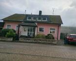 Foto - 4-Zimmer-Wohnung mit Balkon und Garage in Kobern-Gondorf