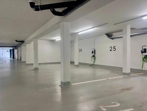 Foto - Feldmannstraße: Tiefgaragen-Stellplatz zu vermieten