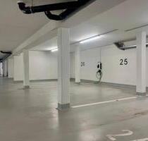 Feldmannstraße: Tiefgaragen-Stellplatz zu vermieten - Saarbrücken St. Arnual