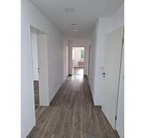 3-Zimmer-DG-Wohnung mit Klimaanlage und Balkon in ÖLPER - Braunschweig Lehndorf-Watenbüttel