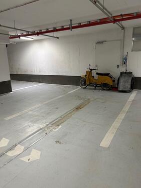 Foto - Tiefgarage Stellplatz in der Hermine-von-Parish Straße