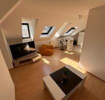 Lichtdurchflutete Dachgeschosswohnung Chemnitz Kaßberg - Hohenstein-Ernstthal