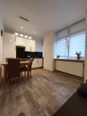 Foto - Moderne sanierte 2-Zimmer-Erdgeschosswohnung mit Terrasse& Garten