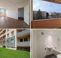 2 Kaltmieten sparen*: Renovierte Balkonwohnung mit Homeoffice-Zimmer & Ausblick - Freiberg