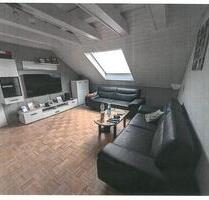 Helle 2-Zimmer-Dachgeschoßwohnung in Dudenhofen