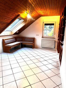 Foto - 3.5 Zimmer Dachgeschoßwohnung zur Miete in Miltenberg