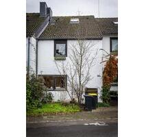 Reihenhaus mit Garten in Krefeld Forstwald – provisionsfrei –