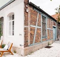 Wunderschönes Loft mit 200qm Garten - sofort frei - Esslingen am Neckar