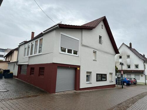 Foto - Einfamilienhaus mit Einliegerwohnung im Stadtzentrum Schelkingen