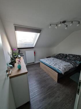 Foto - Dachgeschoßwohnung in Ditzingen zur Miete