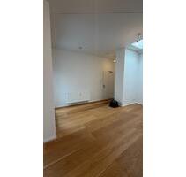 Wohnung in Prenzlauer Berg - 1.809,00&nbsp;EUR Kaltmiete, ca.&nbsp; 67,00&nbsp;m&sup2; in Berlin (PLZ: 10439) Pankow