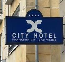 Tiefgaragenstellplatz in Bad Vilbel zu vermieten – City Hotel