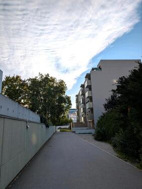 Foto - Tiefgaragenstellplatz in zentraler Lage nahe der Berufsschule 1