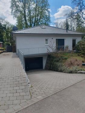 Foto - Schöner Bungalow mit großem Garten & ausgebauten UB - viel Platz!