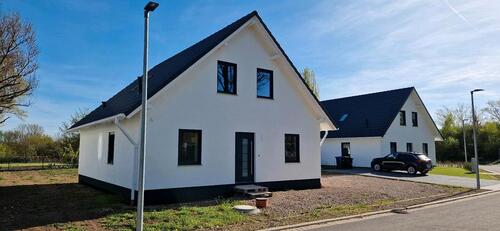 Foto - Neubau in Gotha sofort einziehen & optional inkl. Außenanlagen