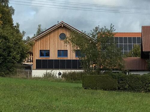 Foto - Neue Wohnung, ökol. Holzbau 130m², 3 Schlafzimmer, zu vermieten