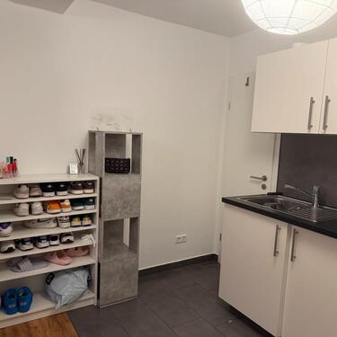 Foto - 1-Zimmer-Wohnung (nur mit festem Arbeitsvertrag & ohne Möbel)