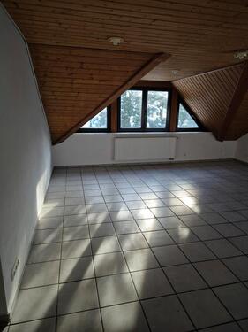 Foto - 3.5 Zimmer Dachgeschoßwohnung zur Miete in Waldaschaff