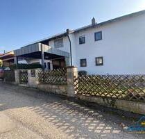 Gemütliche Dachgeschosswohnung mit EBK in ruhiger Lage – ideal für Singles - Regensburg Brandlberg